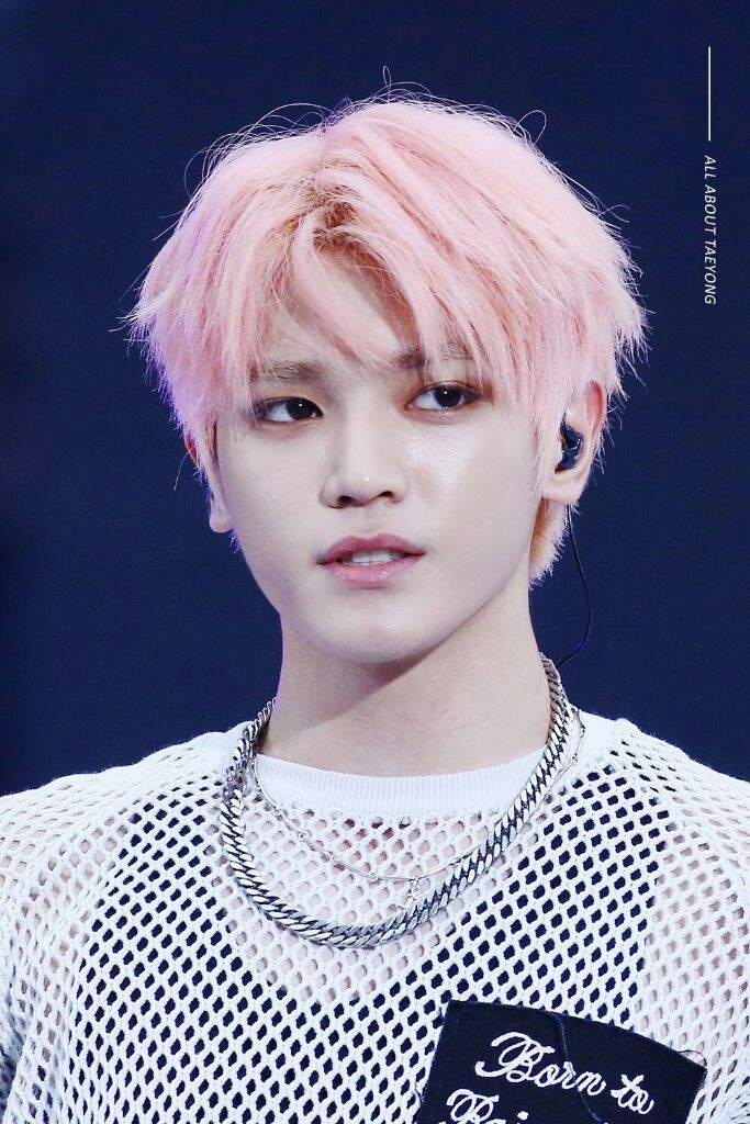 Lee Taeyong's Picture Compilation | NCT (엔시티) Amino