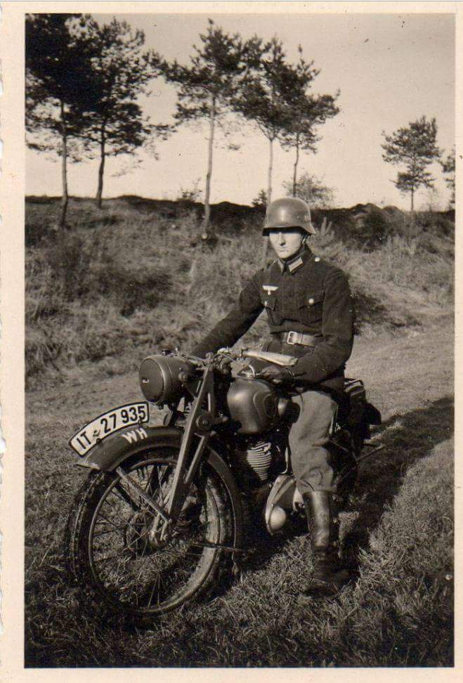 World War 2 Motorcycles-- Wehrmacht (Germany) | Motorcycle Amino Amino