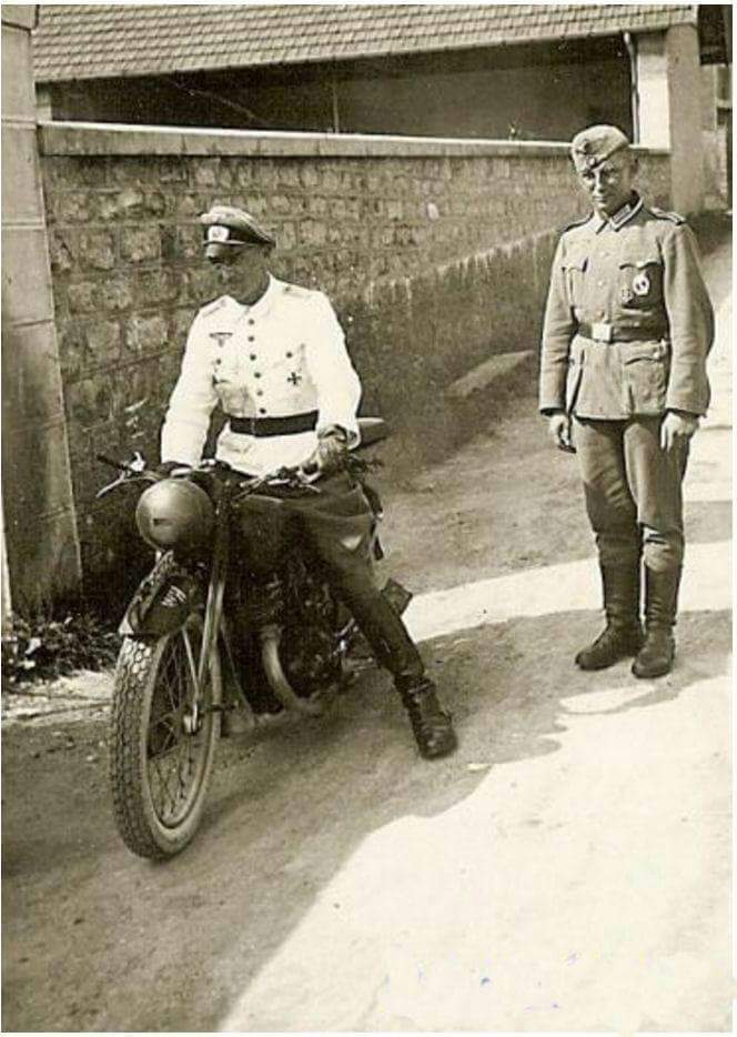 World War 2 Motorcycles-- Wehrmacht (Germany) | Motorcycle Amino Amino