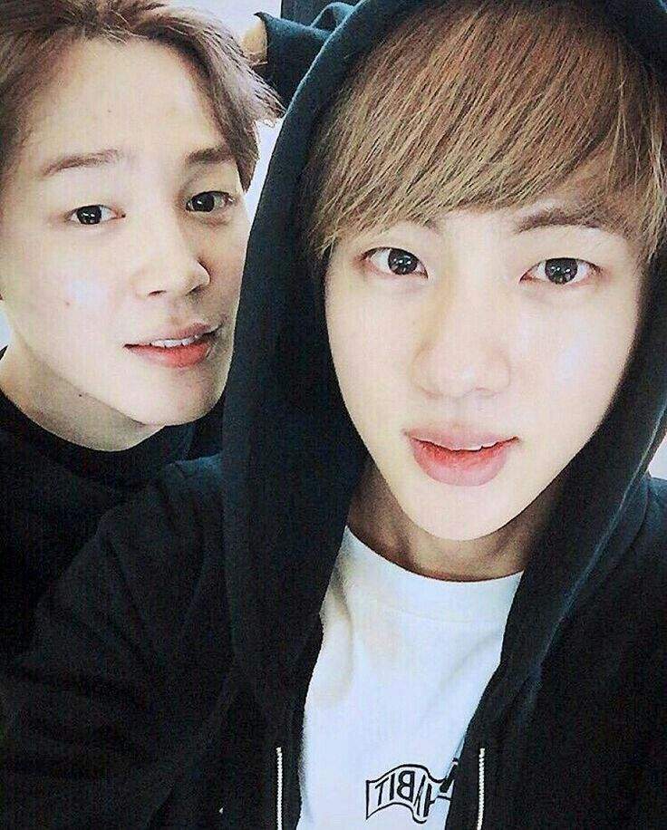 Jin e Jimin, são tão fofinhos juntos 👏😙 | ARMY-BR Amino