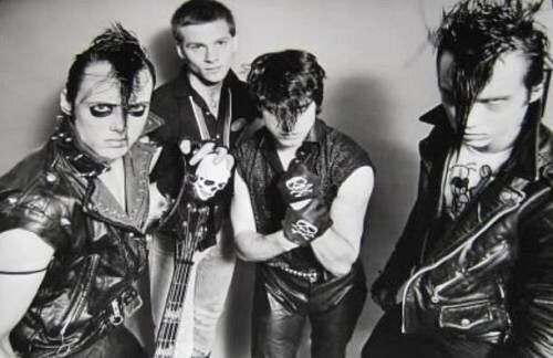 #NonMetalWednesday - Misfits | Metal Amino