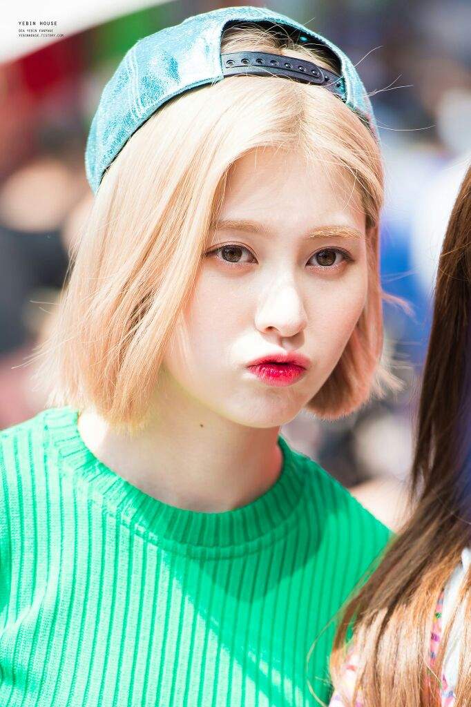 Happy Birthday Yebin | K-Pop Amino