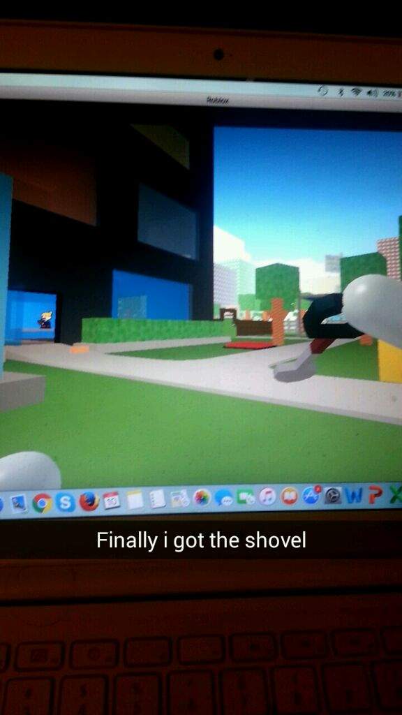 Playing Cleaning Simulator Roblox Amino - roblox cleaning simulator shovel