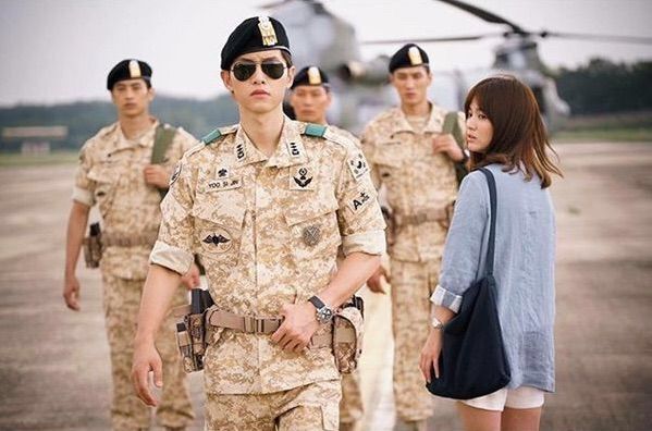 Resultado de imagem para descendants of the sun asian wiki