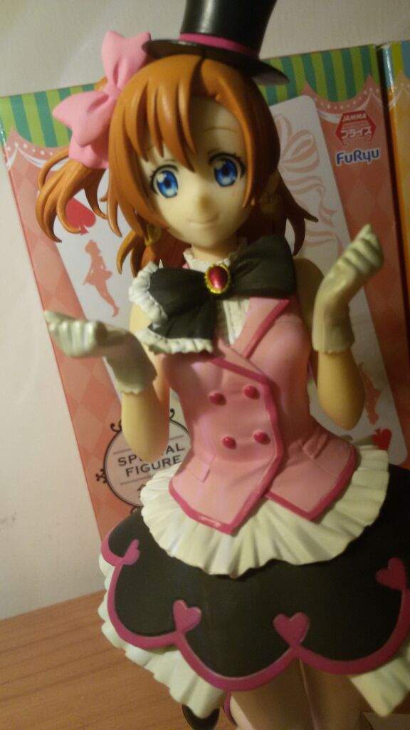 reina kousaka figure