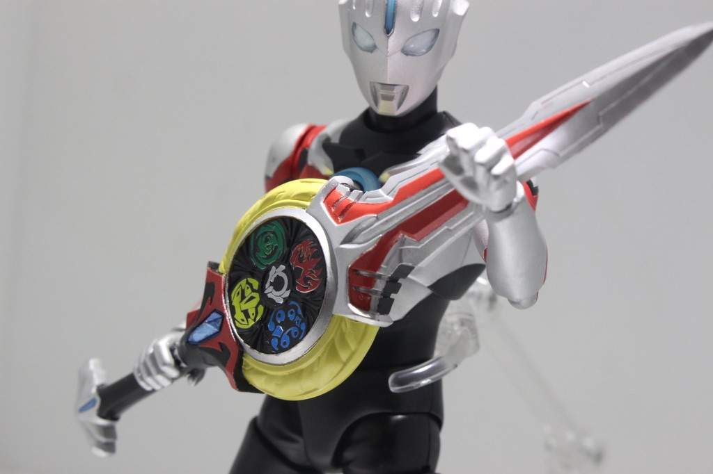  Ultraman  Orb  S H Figuarts 2 Ultraman  Central Amino Amino