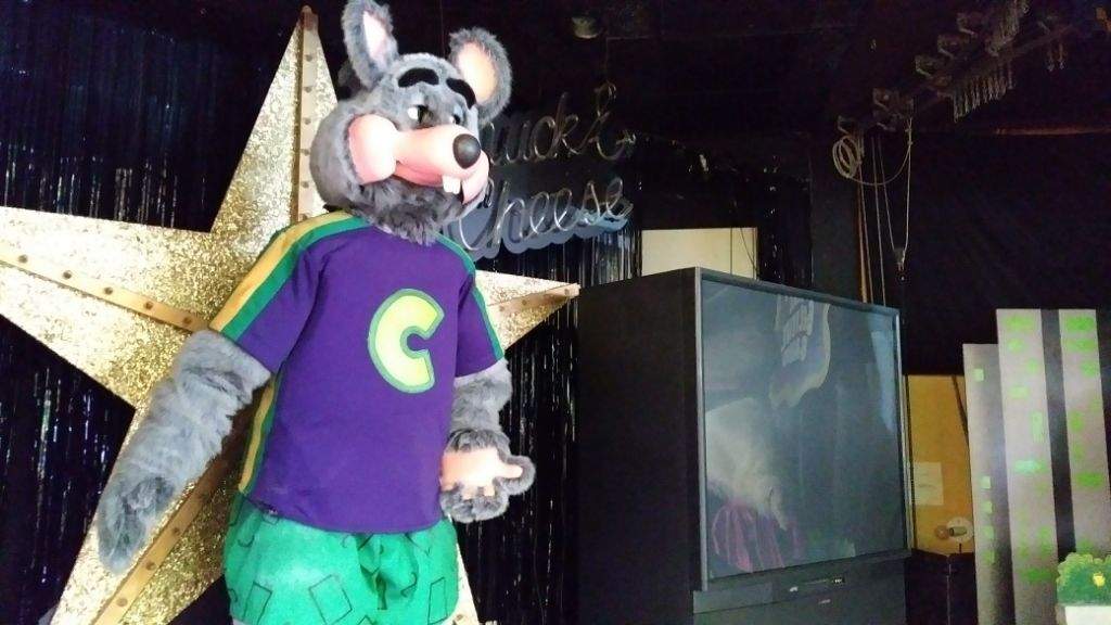 Three Stage | Wiki | Chuck E Cheese's Amino Amino