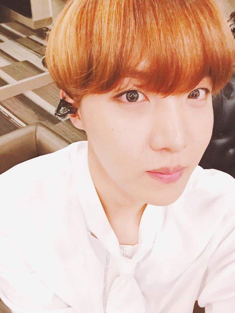 J-Hope selca collection | BTS ARMY’s AMINO Amino