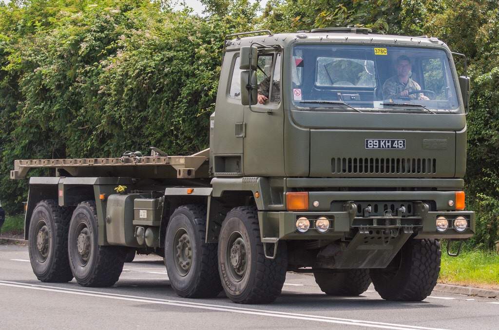 British Logistic Vehicles | Military Amino Amino