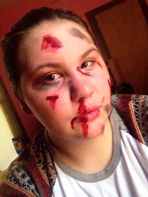 Beaten Up Face Makeup Saubhaya Beaten Up Face Makeup Saubhaya