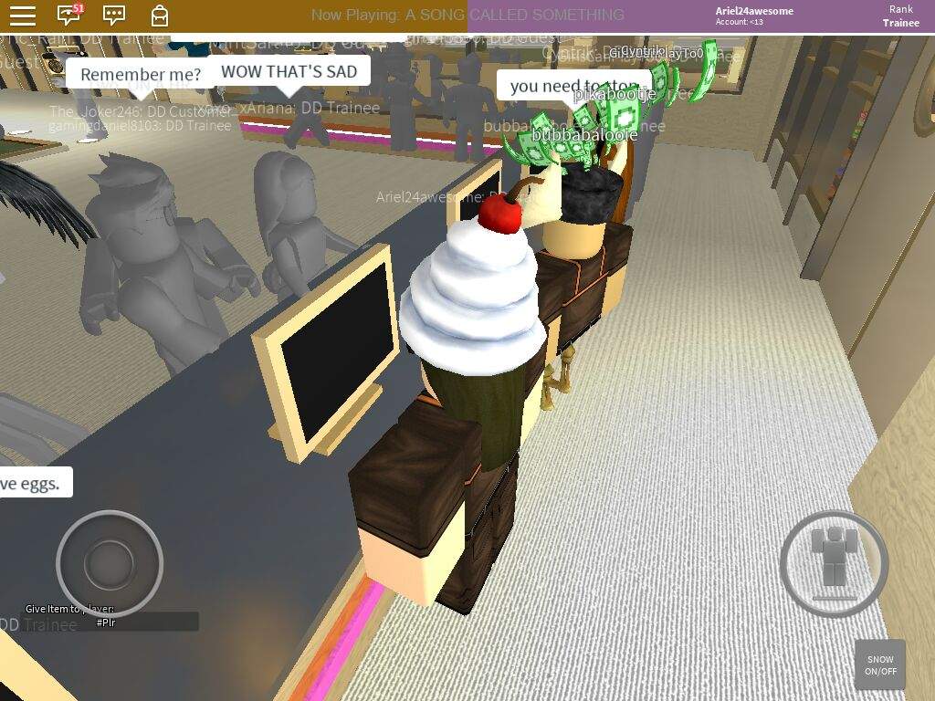 Saw Some People Fighting At My Job Roblox Amino - ariel24awesome roblox