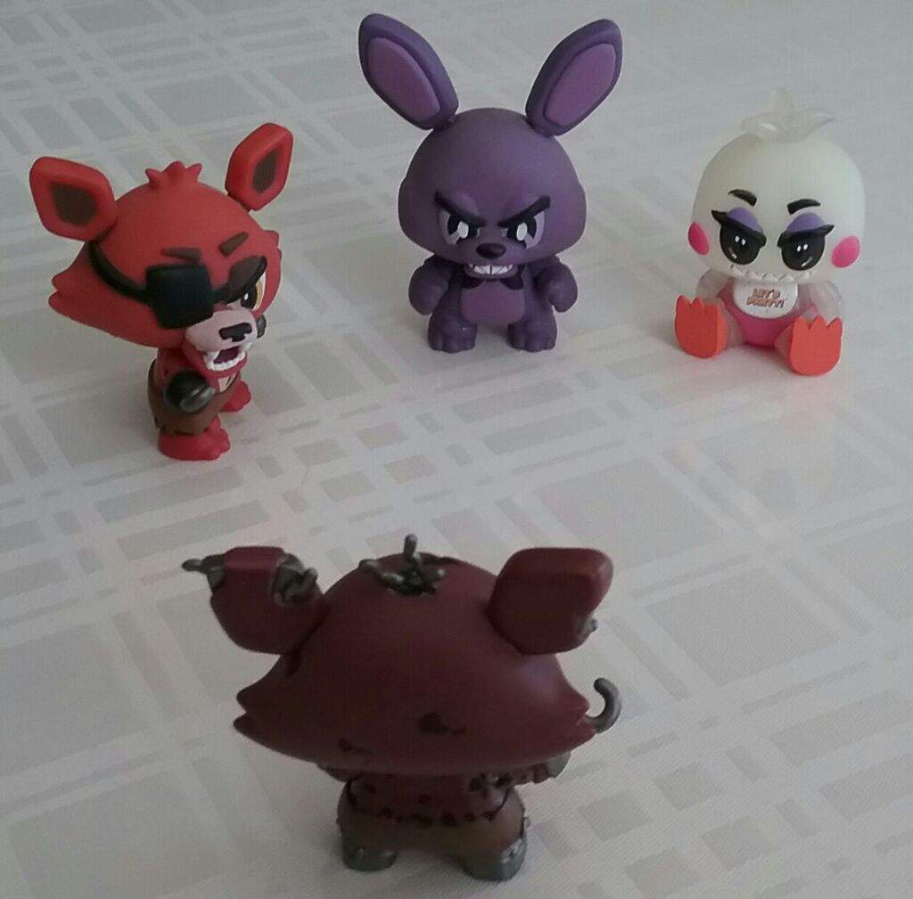 twisted foxy mystery mini