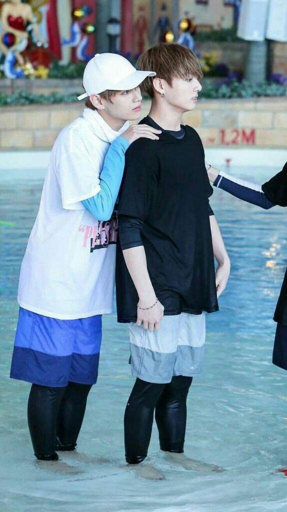 Kookv / Vkook | •K-Pop• Amino