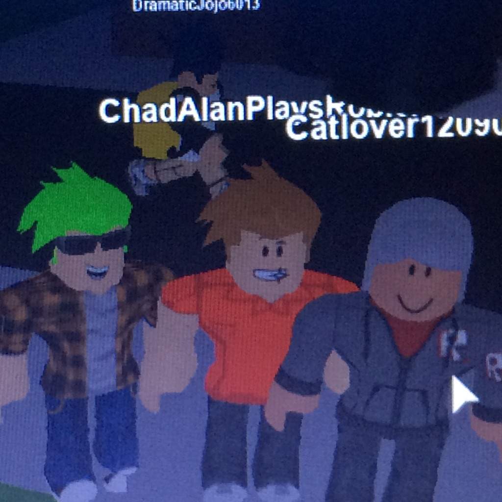 Robux Are Prankers Roblox Amino - playing bloxburg on the xbox roblox amino