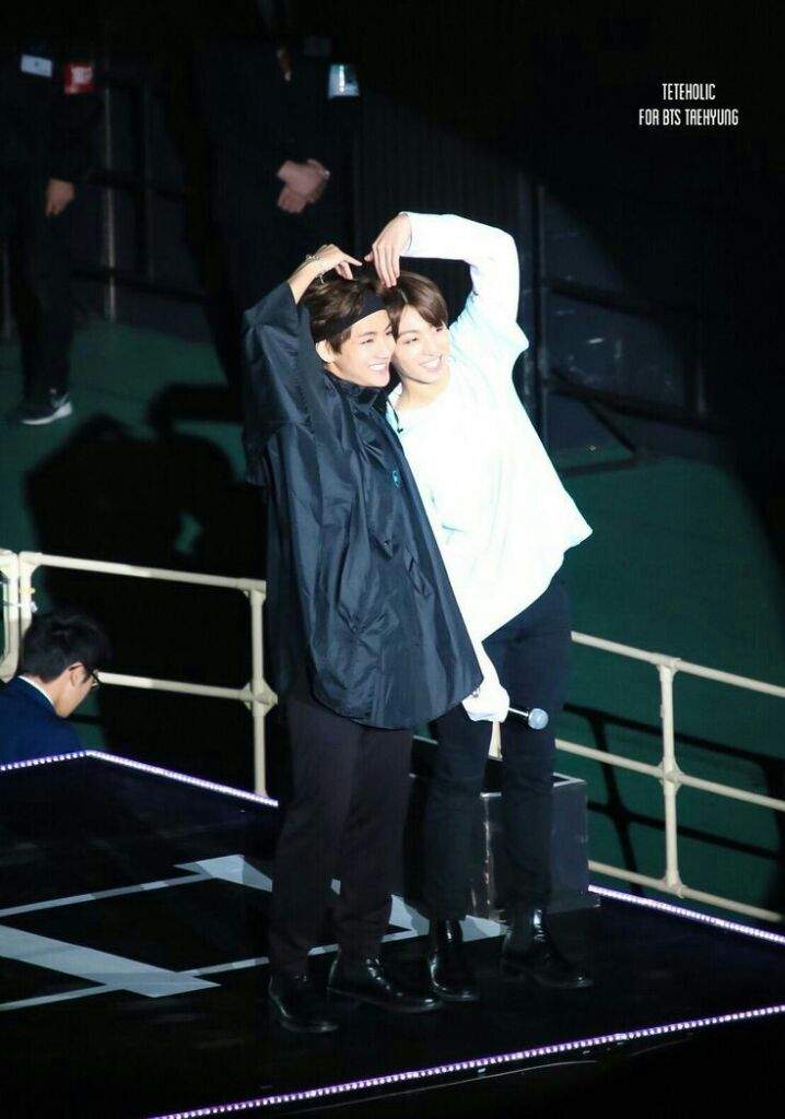 Kookv / Vkook | •K-Pop• Amino