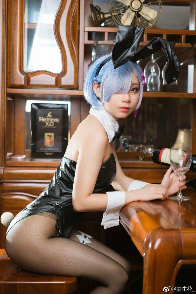 bunny rem cosplay