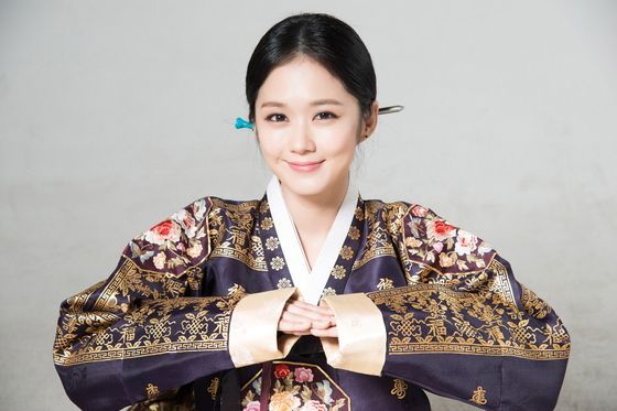 Korean Hanbok And Kdrama Actresses K Drama Amino