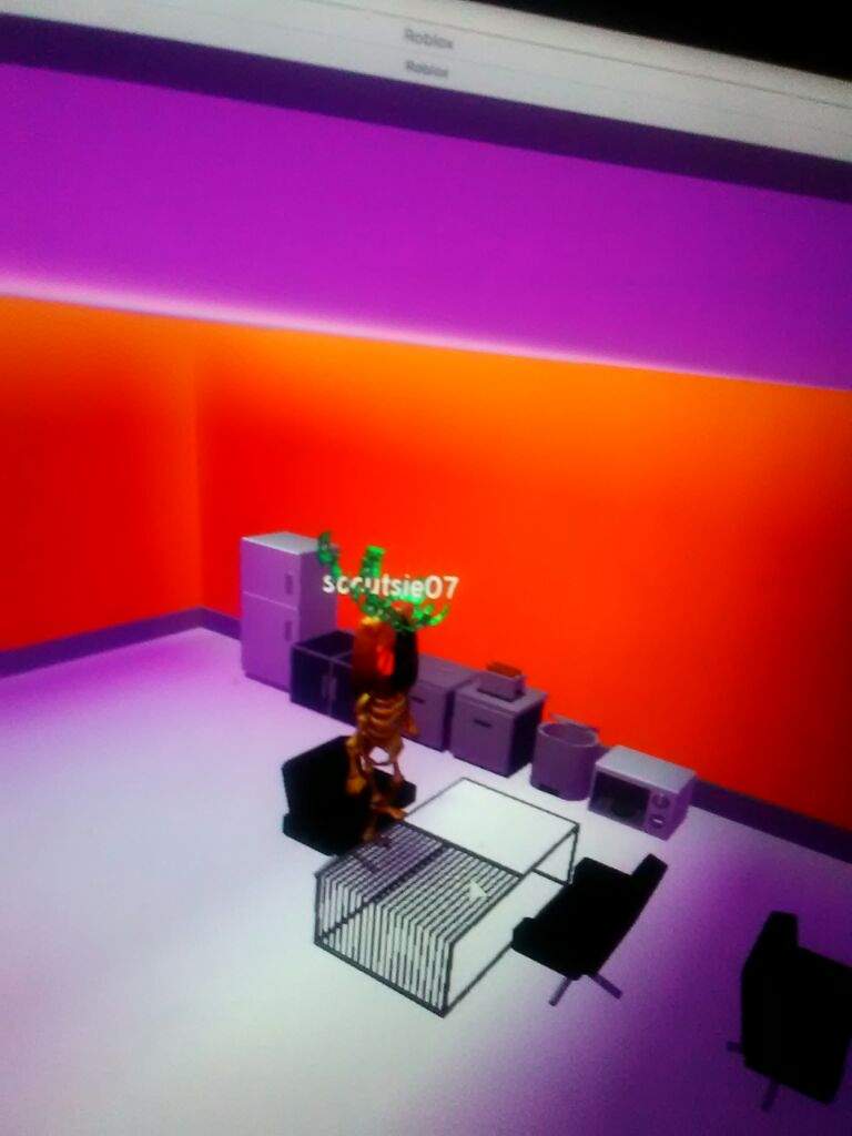 Meepcity Or Hotel Empire Tycoon Roblox Amino List Of Free Roblox