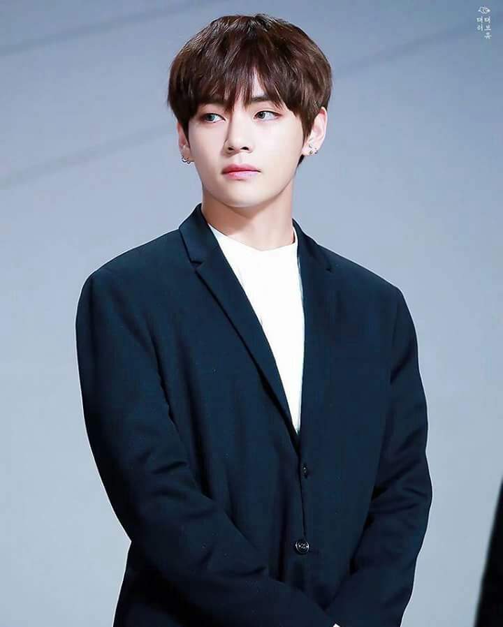 TAEHYUNG IN SUIT, A TREMENDOUS CONCEPT♥ | ARMY's Amino