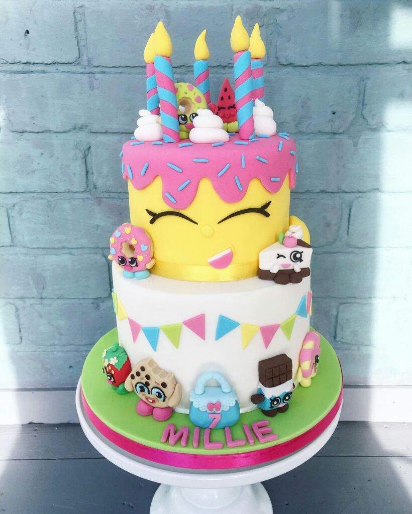 Girl Roblox Cake Images