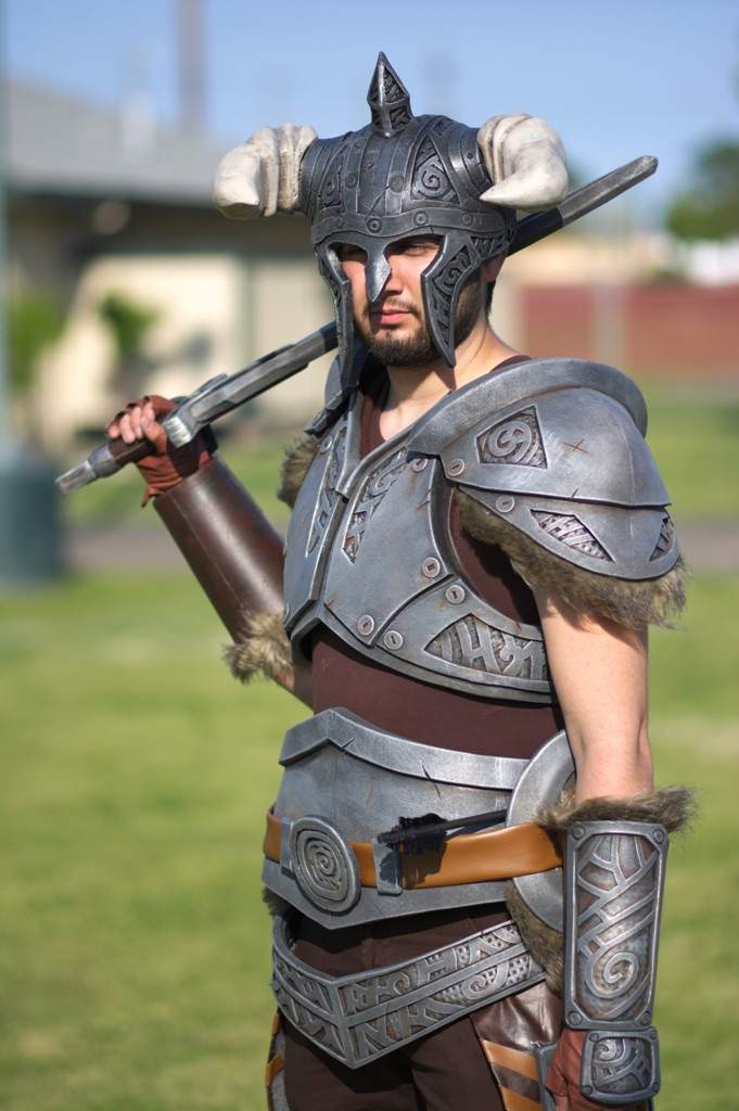 Skyrim Cosplay Amino