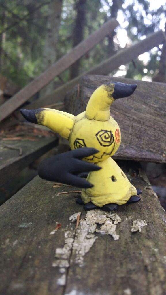 mimikyu solar figure