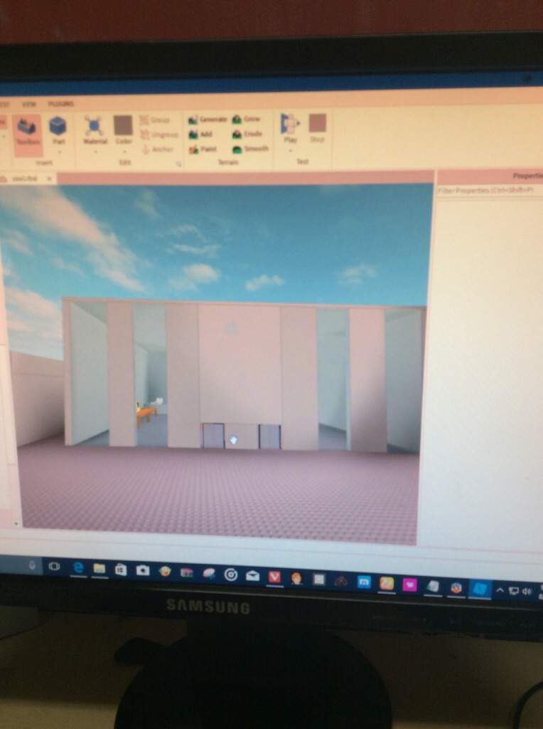 My Apple Store In Roblox Roblox Amino - roblox on apple computer