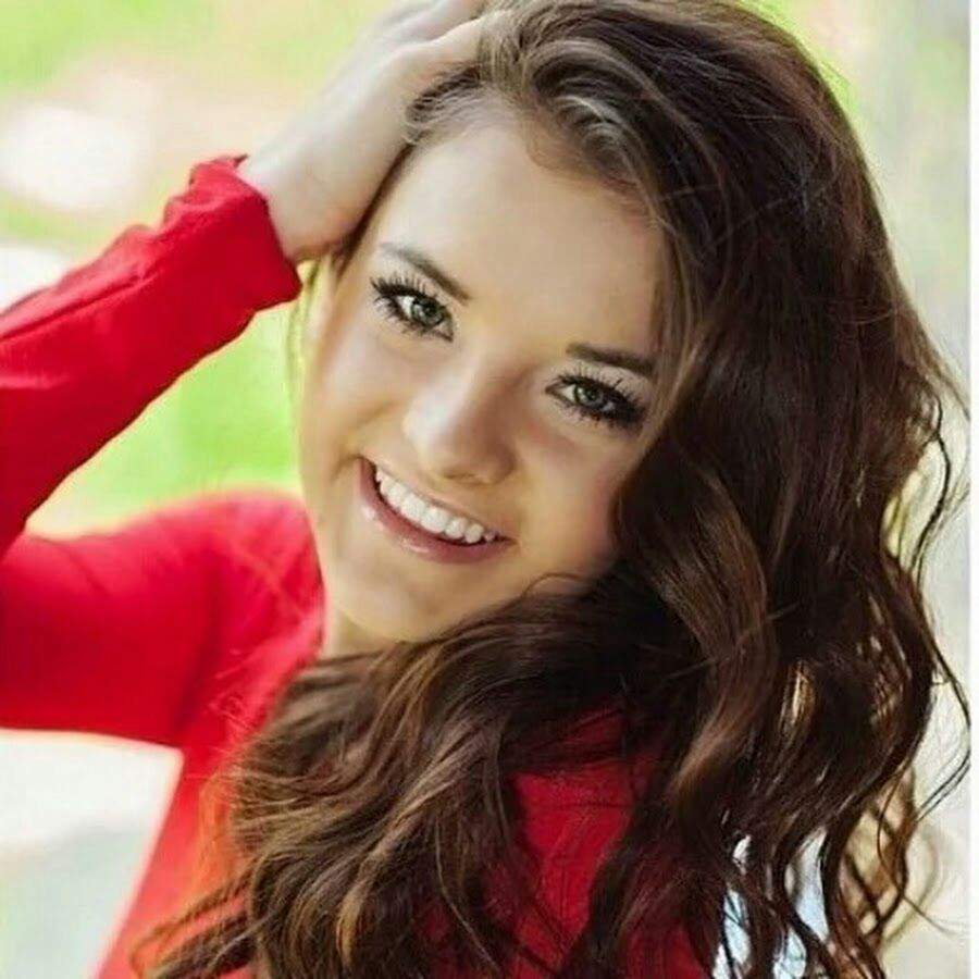 Brooke Hyland | Dance Moms Amino