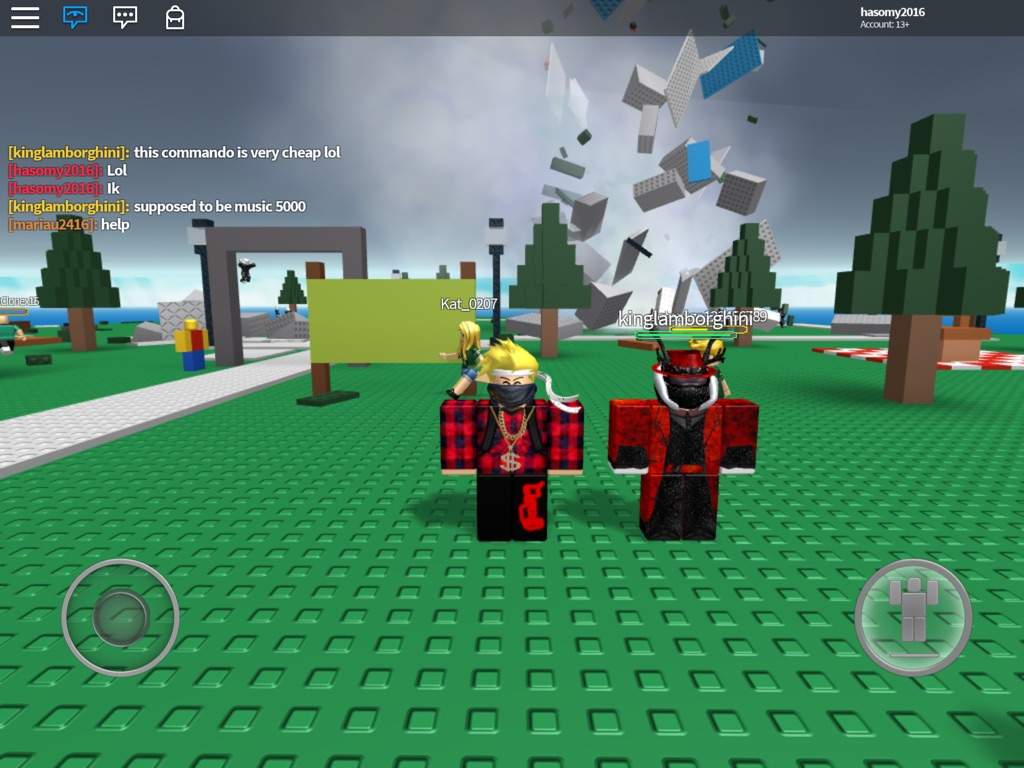 Who Has Better Outfit Roblox Amino