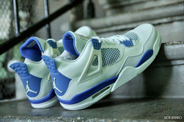 top 10 jordan 4