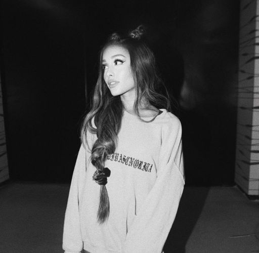 Angieeee 🌚 | Wiki | Ariana Grande Amino