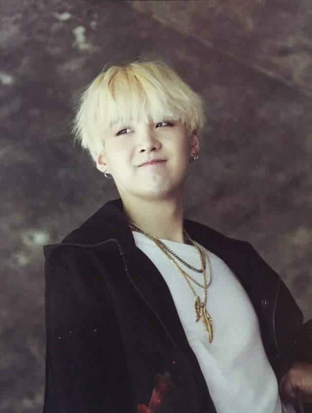 Suga agust d фото