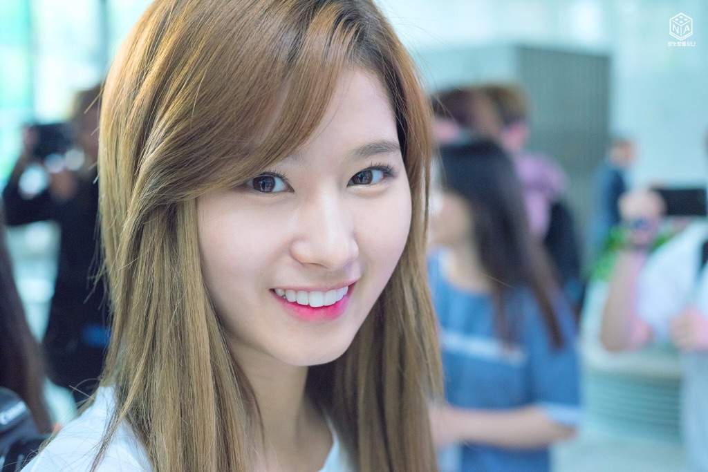 Appreciation Post for Minatozaki Sana's Eyes | Twice (트와이스)ㅤ Amino