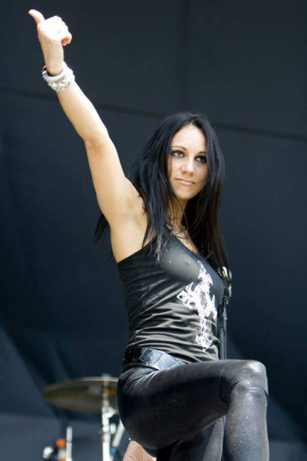 heavy-metal-bands-with-female-lead-vocalist-part-2-metal-amino