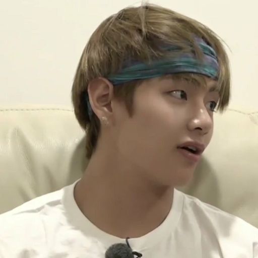 Barefaced Kim Taehyung is my favorite Taehyung💞 | ARMY's Amino