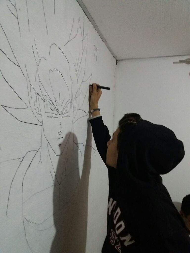 Hola...este es como un especial por los 92 a goku en la pared???? | DRAGON BALL ESPAÑOL Amino Hola...este es como un especial por los 92 a goku en la pared???? | DRAGON BALL ESPAÑOL Amino