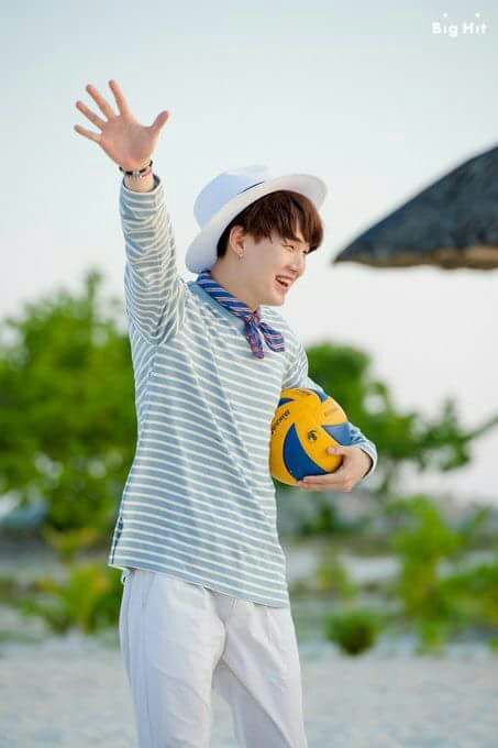 Bts playing volleyball | ARMY's Amino