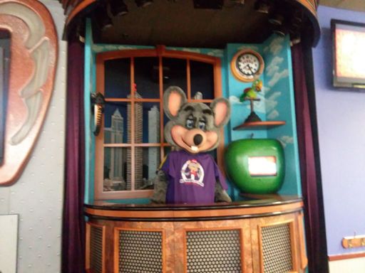 Chuck E. Cheese's Warwick RI | Wiki | Chuck E Cheese's Amino Amino