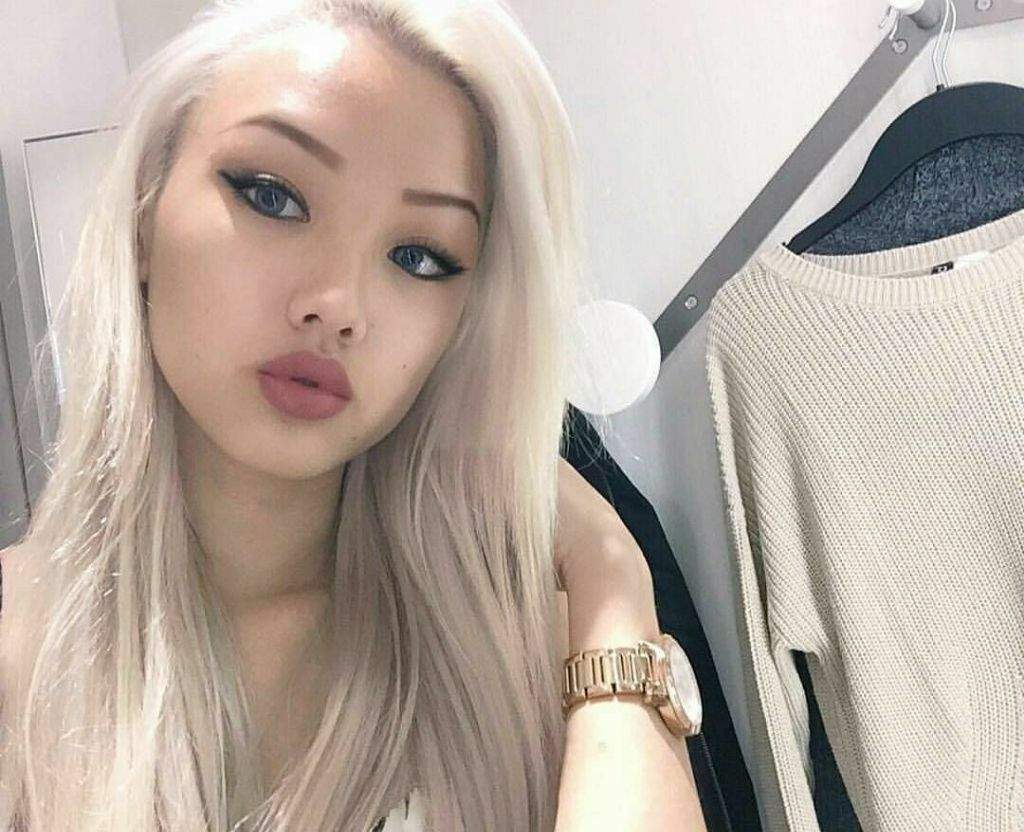 vyvan le | Wiki | UlzzangRolePlay Amino