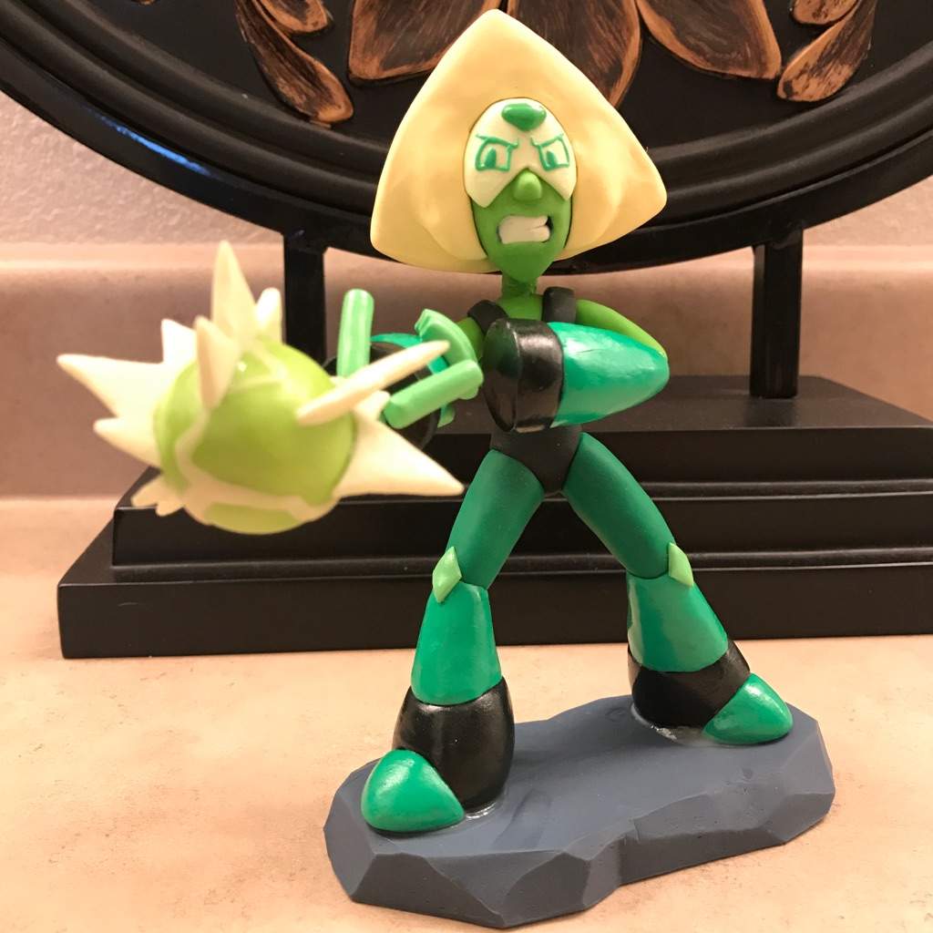 peridot steven universe figure