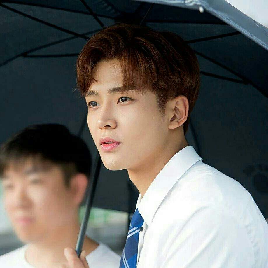 Rowoon School 2017 | K-Pop Amino