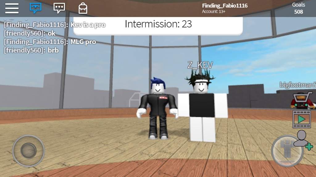 I Met Z Kev Btw I Dressed Up As A Guest Lol Roblox Amino - roblox mlg pro