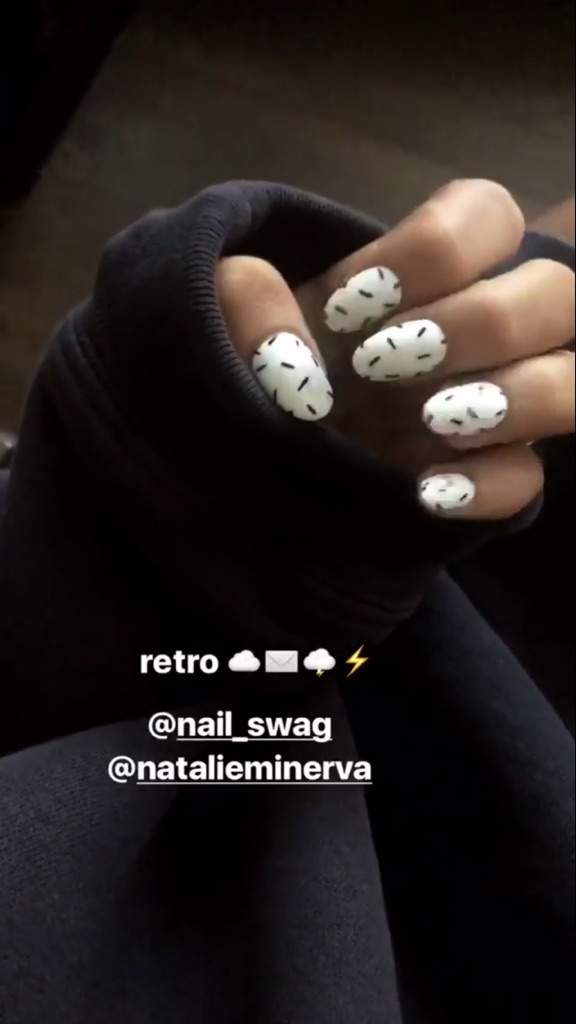 New nails! ️ Ariana Grande Amino