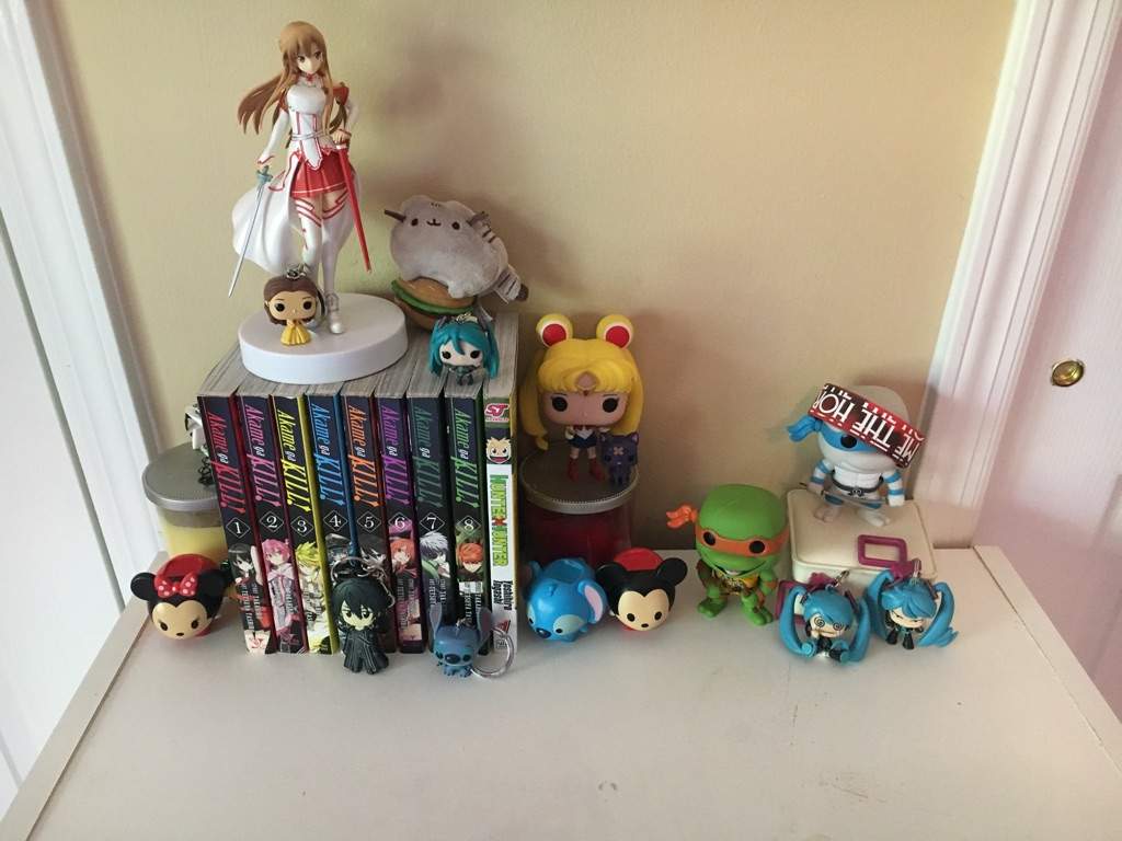 small anime figures