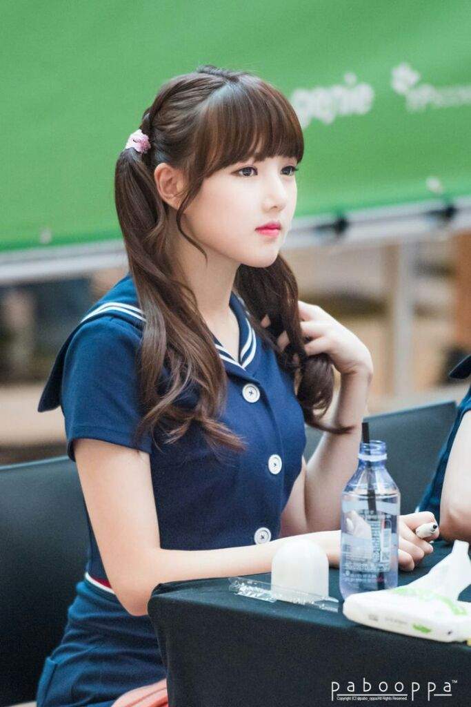 Jung Yerin | Wiki | YeoJa Chingu Amino Amino