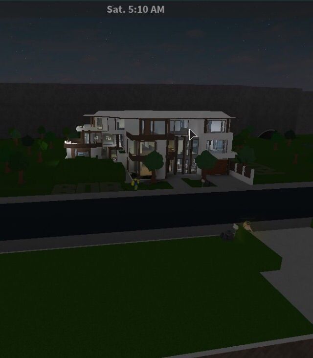 What House Should I Rebuild In Bloxburg | Roblox Amino