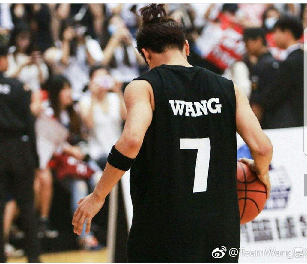 Tencent Super Penguin Celebrity Game Part 2 Jackson Wang Amino