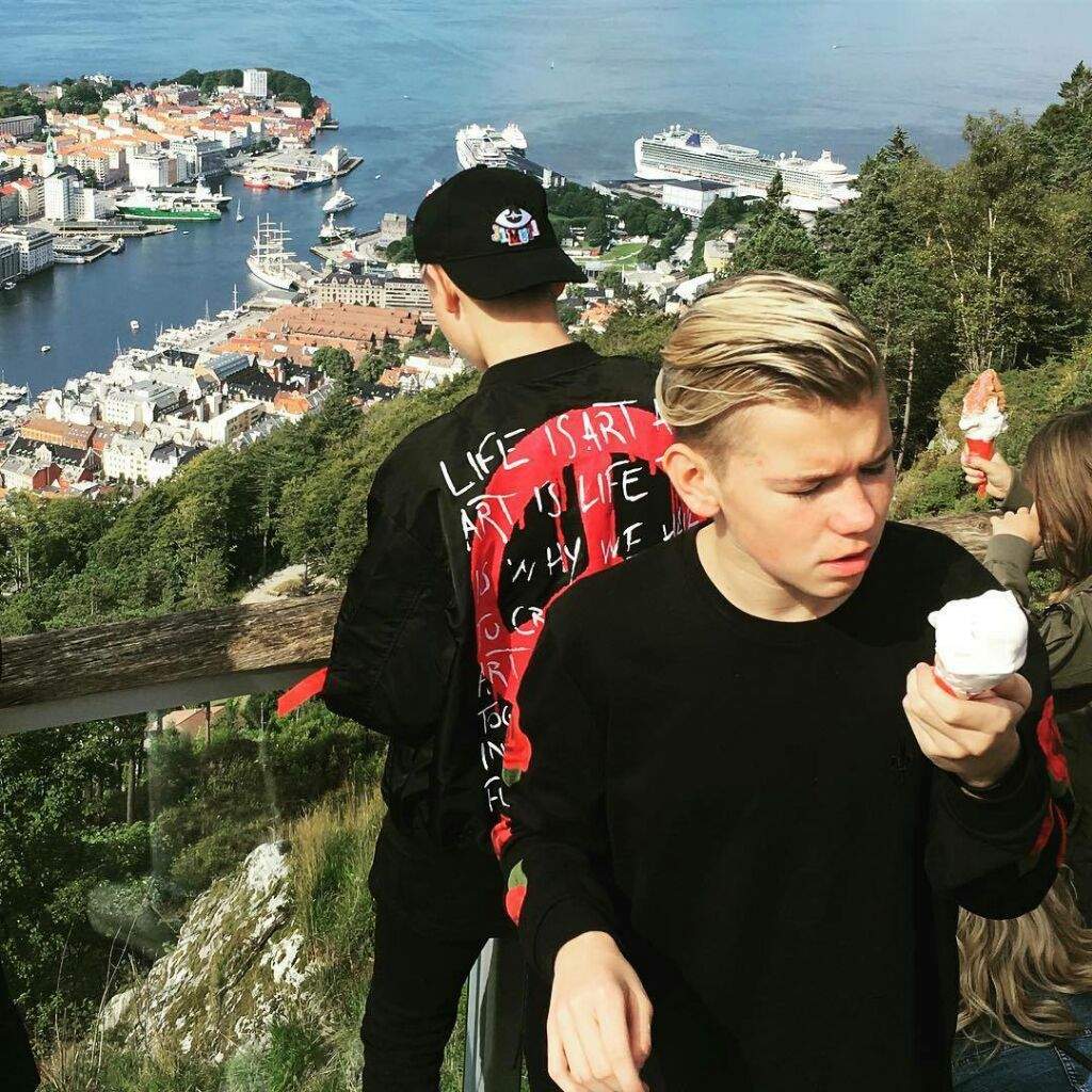 Mandmgallery Wiki Marcus And Martinus ♡ Amino 2108