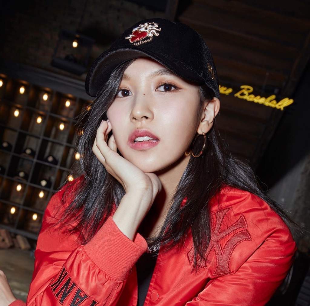 Beautiful Mina Wearing Mlb Cap Twice 트와이스 ㅤ Amino