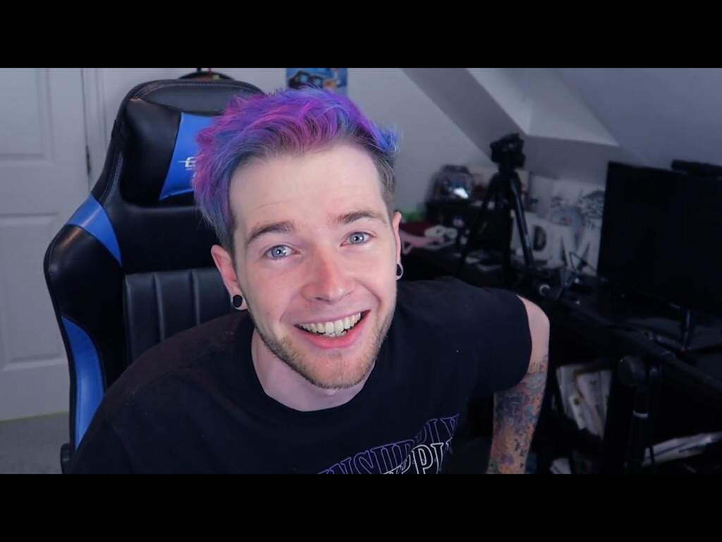 4. The Meaning Behind Dantdm's Pink and Blue Hair - wide 8